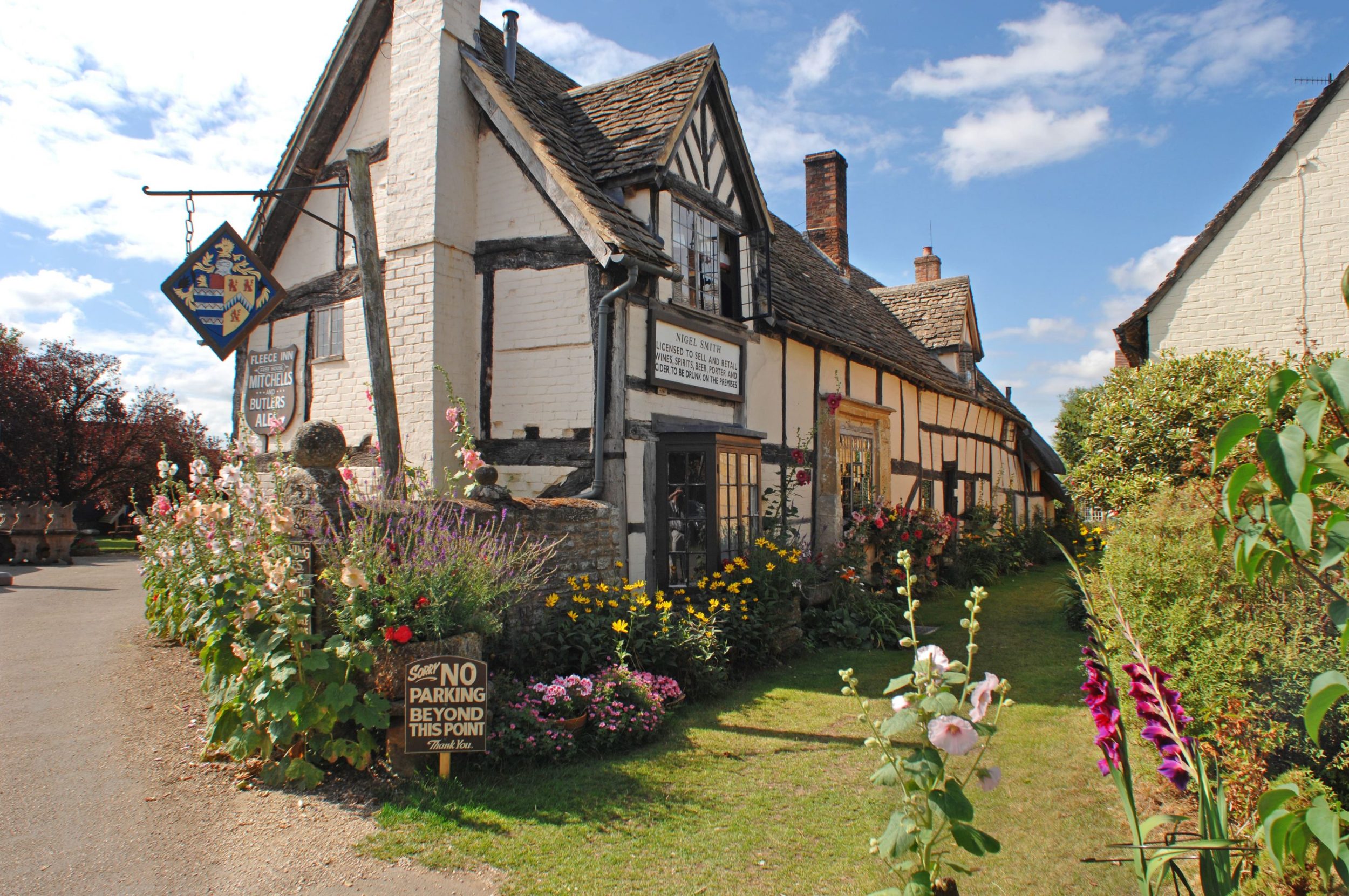 Cottages in the Cotswolds near a Pub Bolthole Retreats