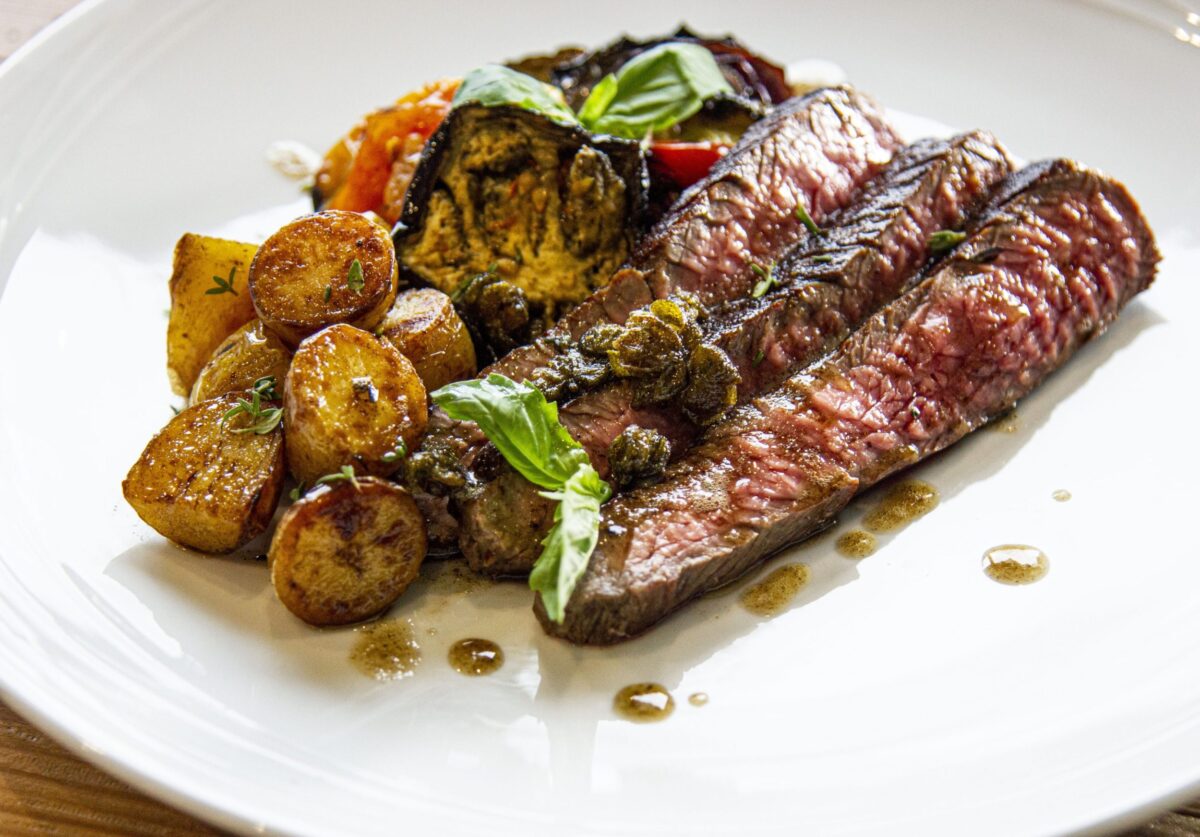 Dineindulge