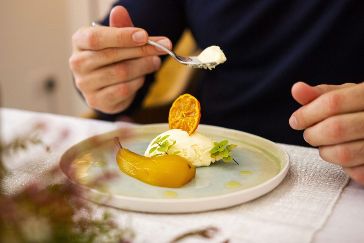 Dineindulge