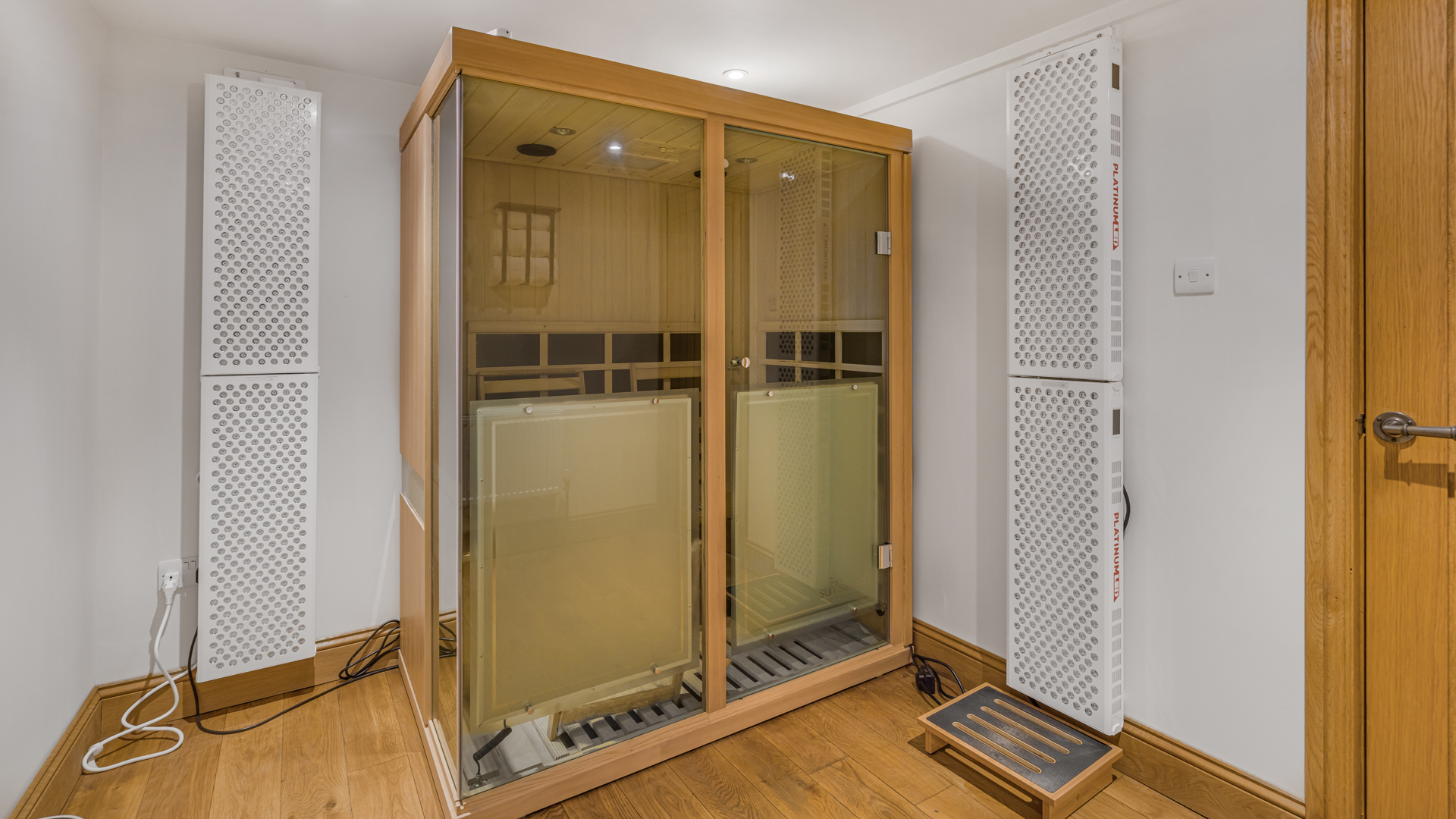 holiday cottages with sauna?