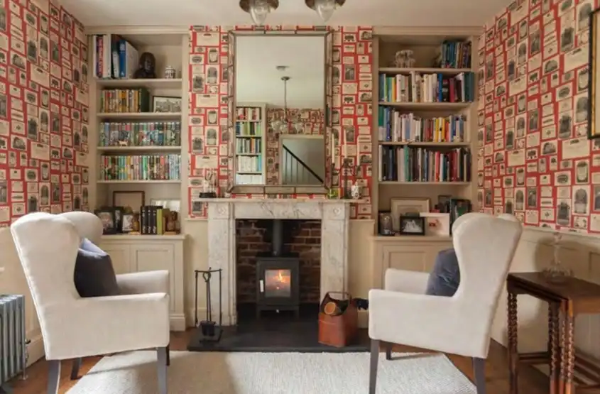 Reading library and home office for Georgian house in Hampshire - by Astman Taylor