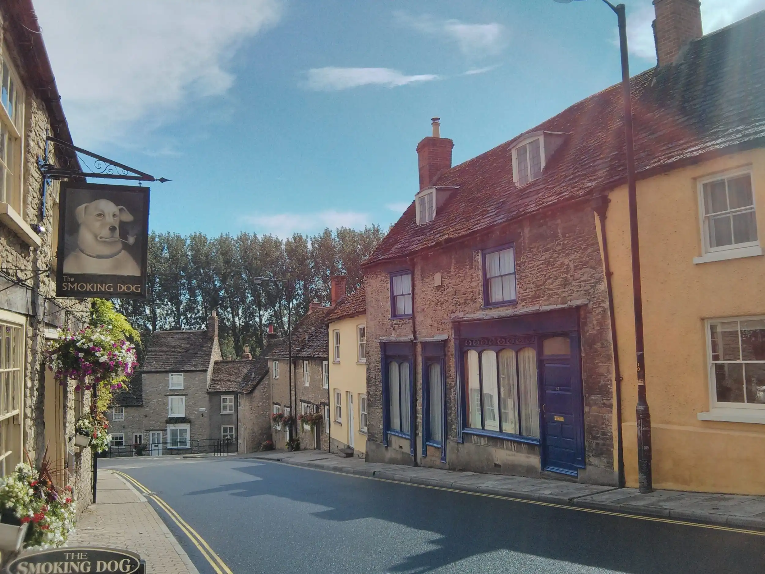 Malmesbury Smoking Dog