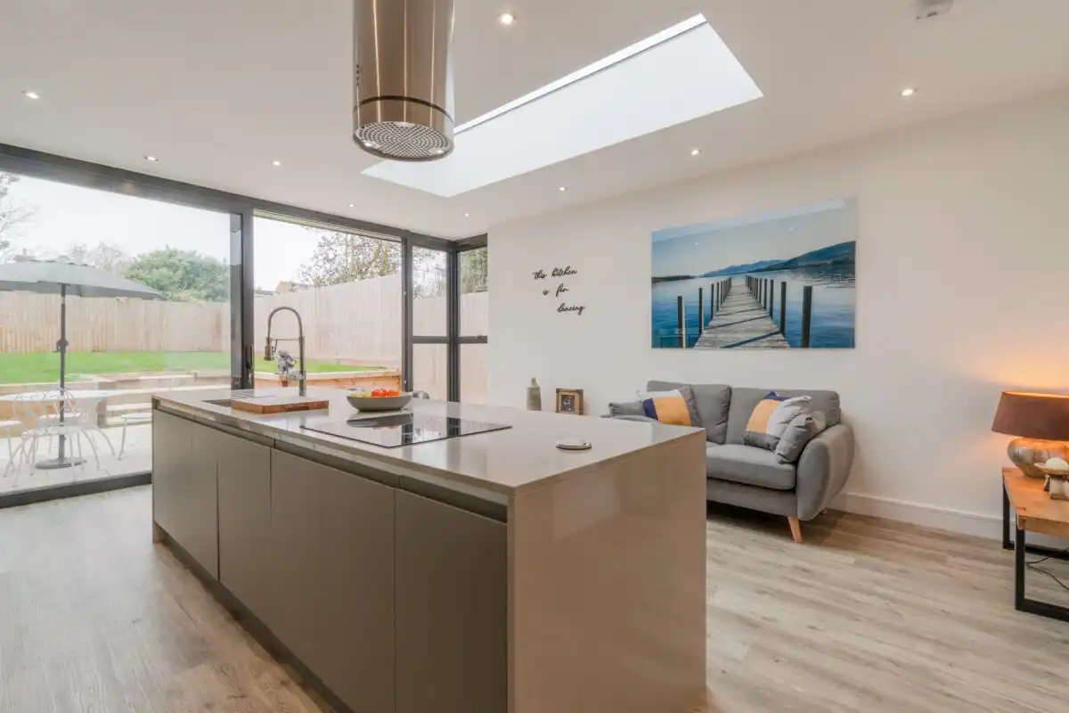 33 Percy Street, Bolthole Retreats