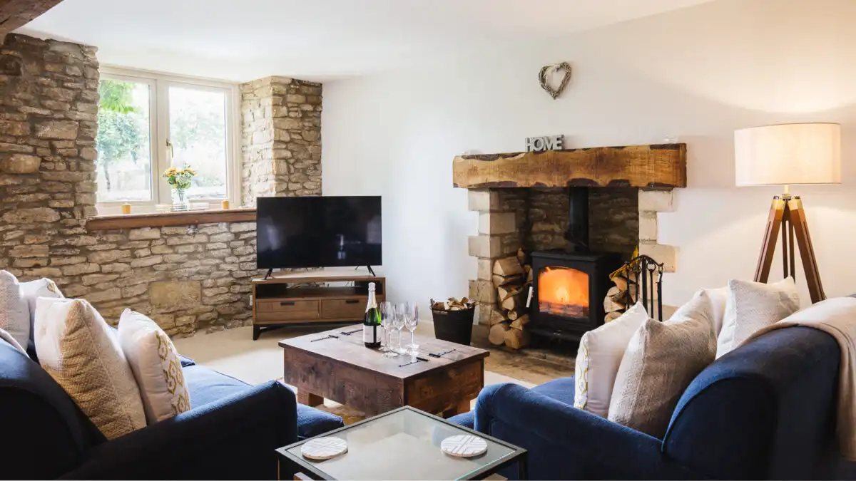 Field View, Bolthole Retreats