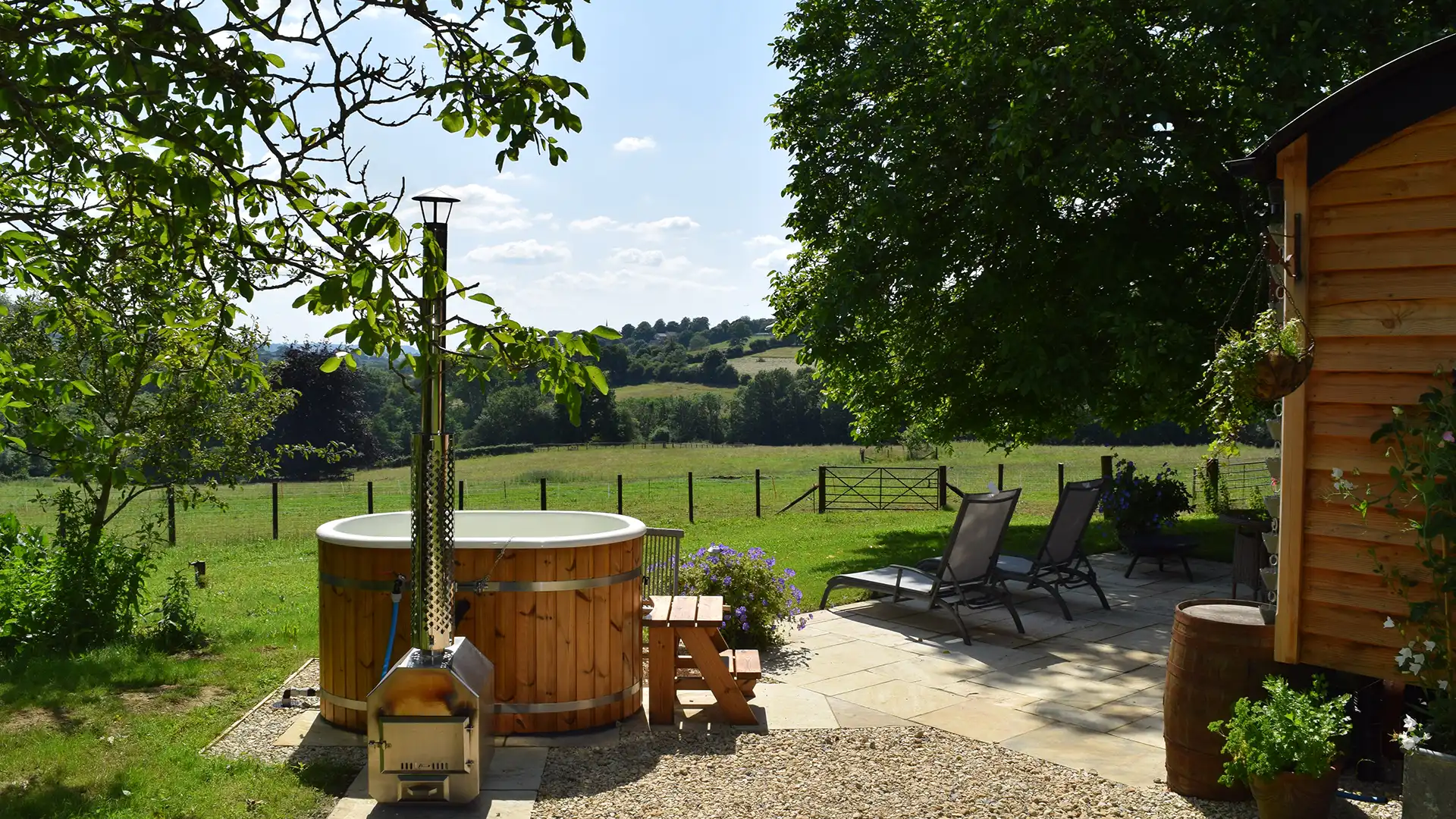 Cottages with a Hot Tub, Bolthole Retreats