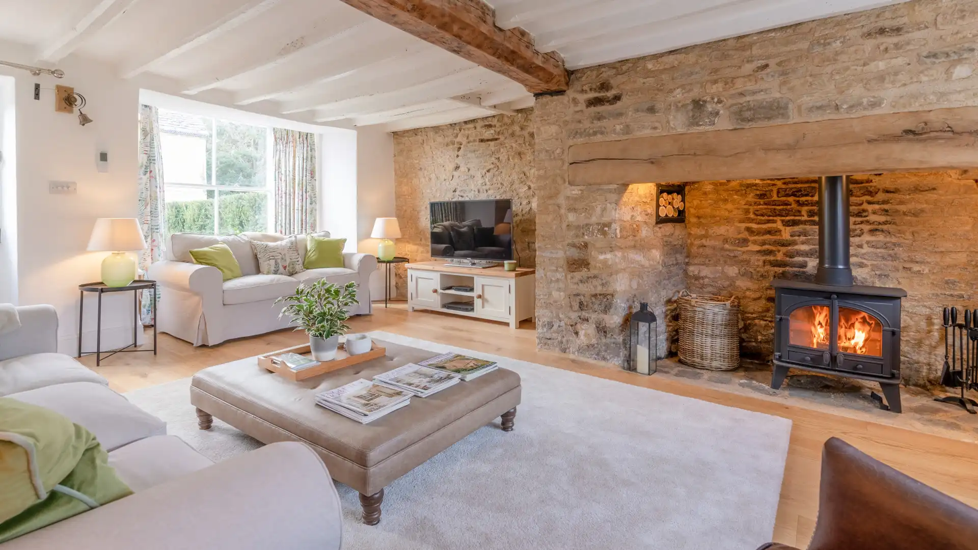 Tachbrook, Bolthole Retreats