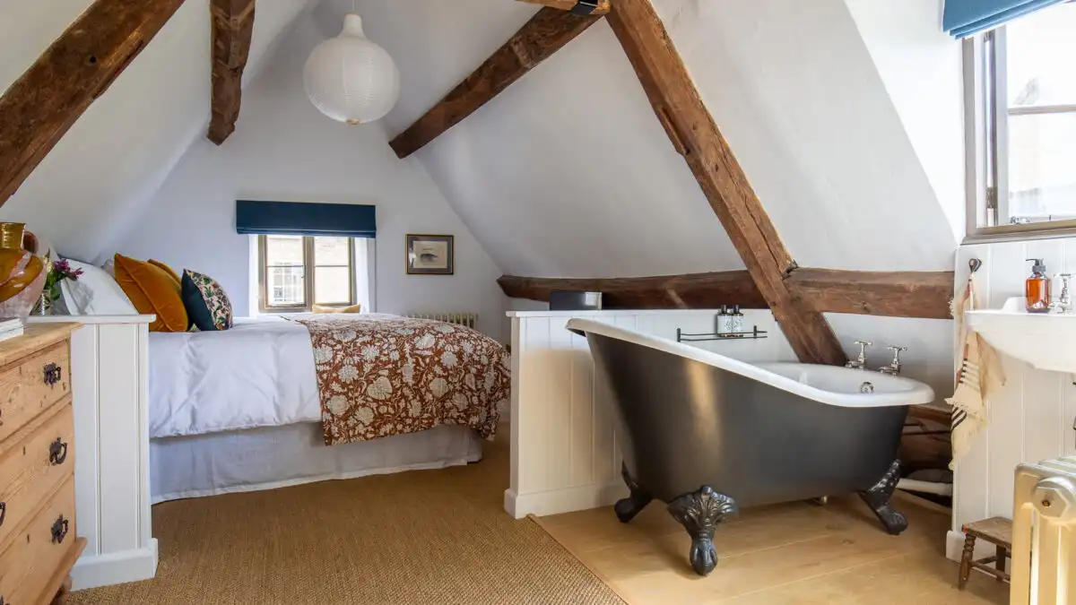 armada, charlbury