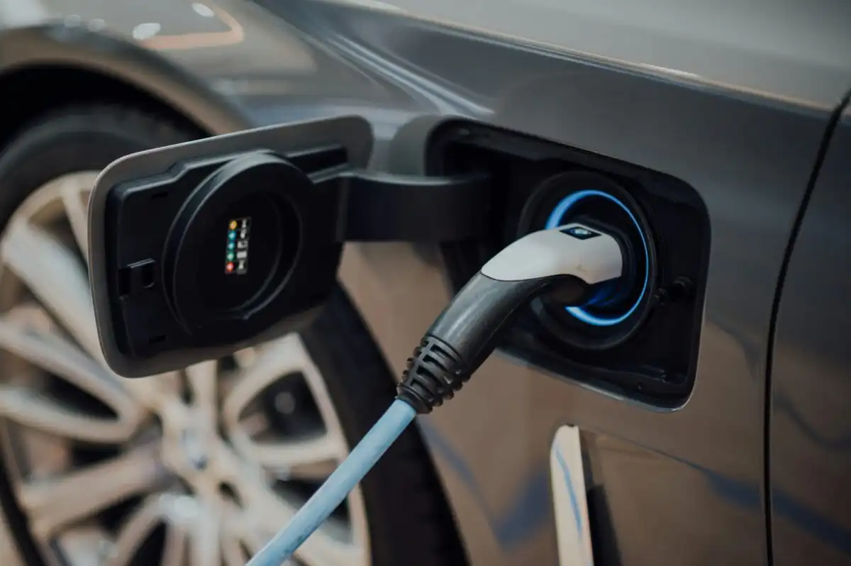 holiday cottages with ev charging
