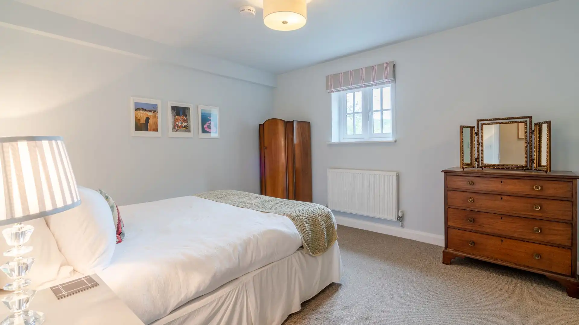 Bedroom Two, Lodge Barn, Bolthole Retreats
