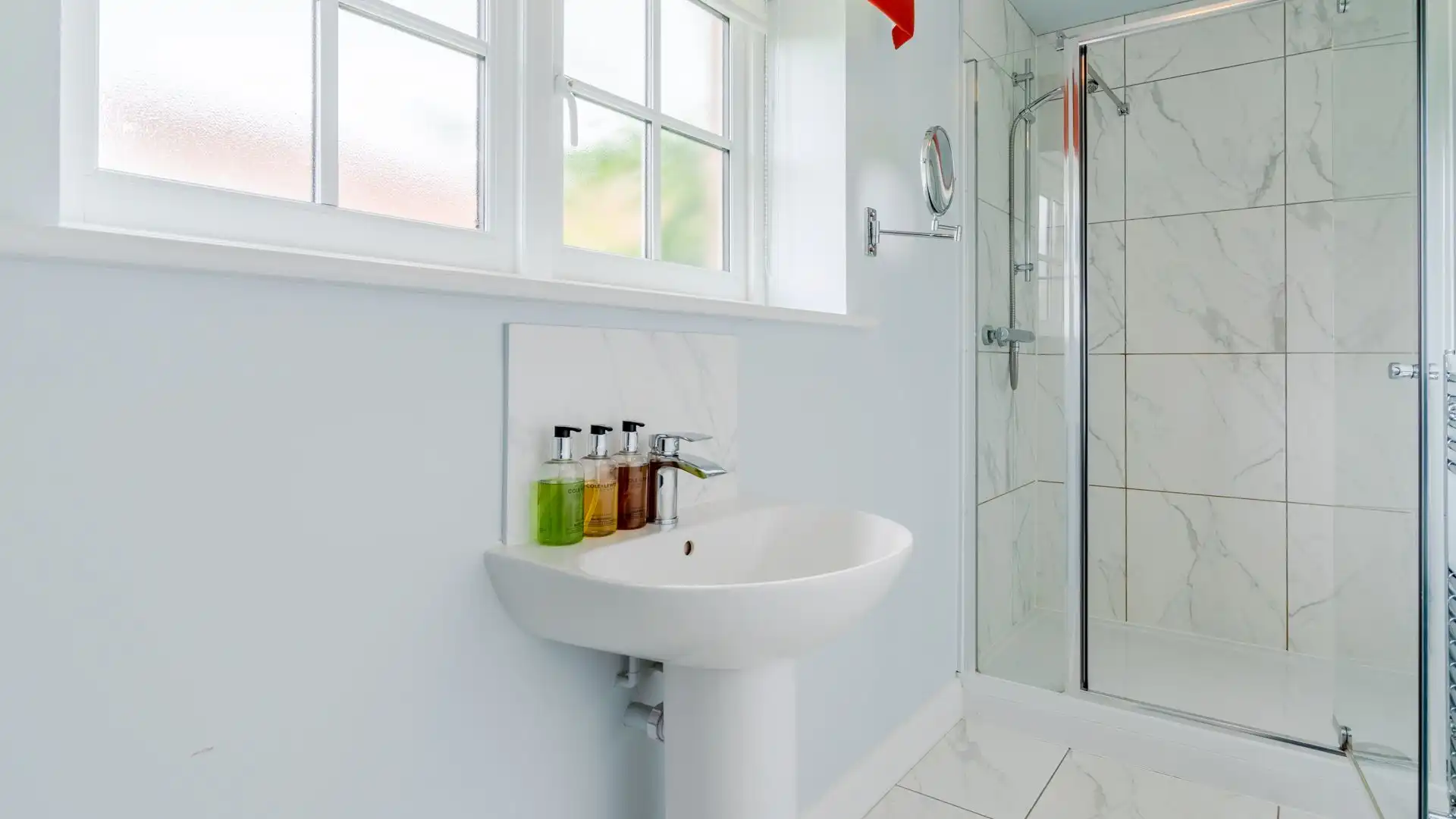Bedroom Three Ensuite, Lodge Barn, Bolthole Retreats