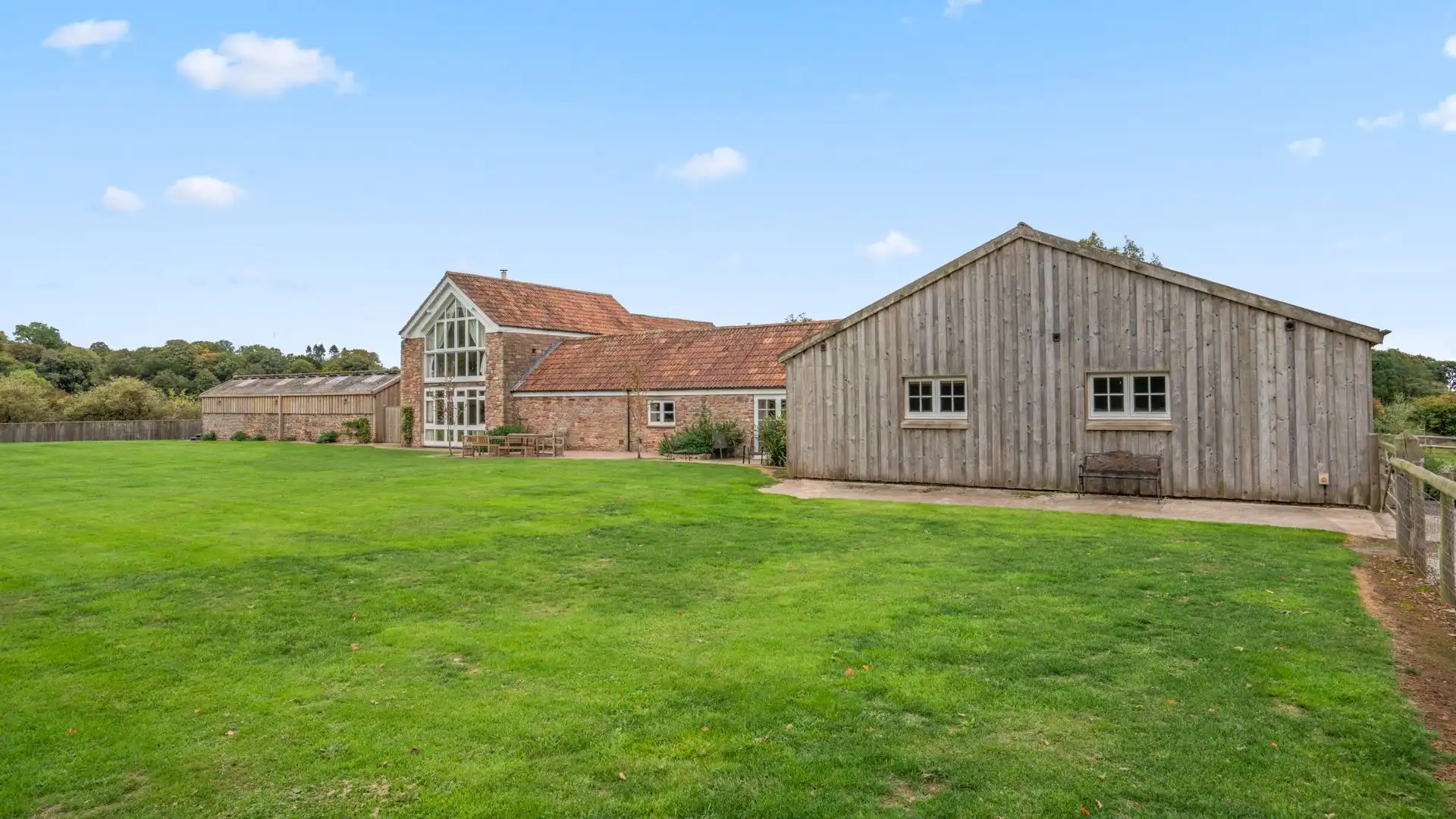 Rear garden, Lodge Barn, Bolthole Retreats