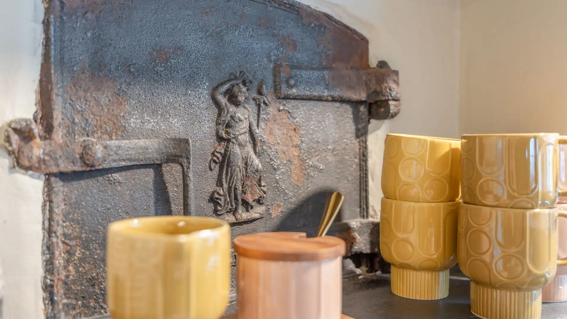 Bread Oven Detail, Cotswold Way Cottage, Bolthole Retreats