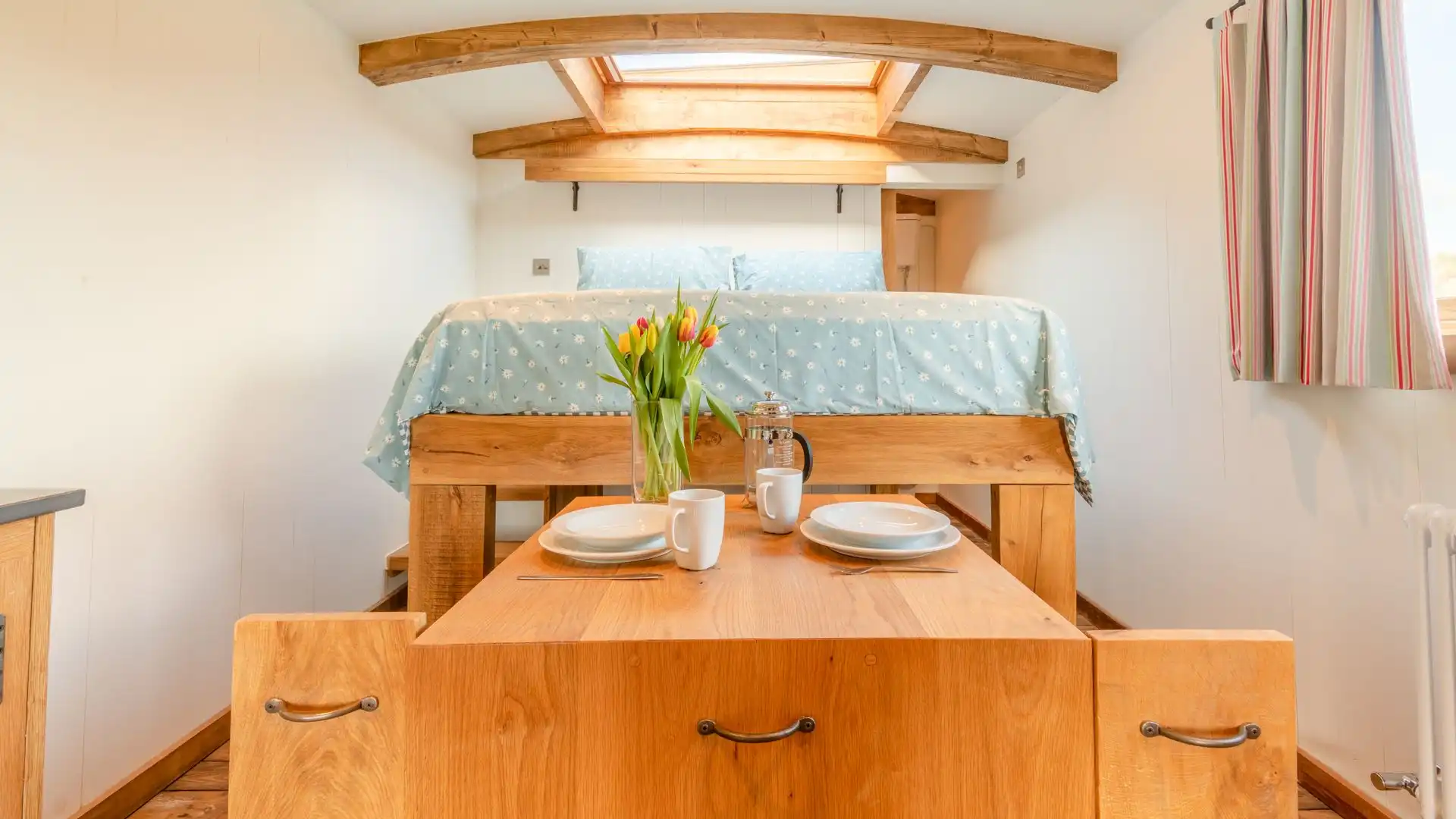 Interior, Betty, Bolthole Retreats