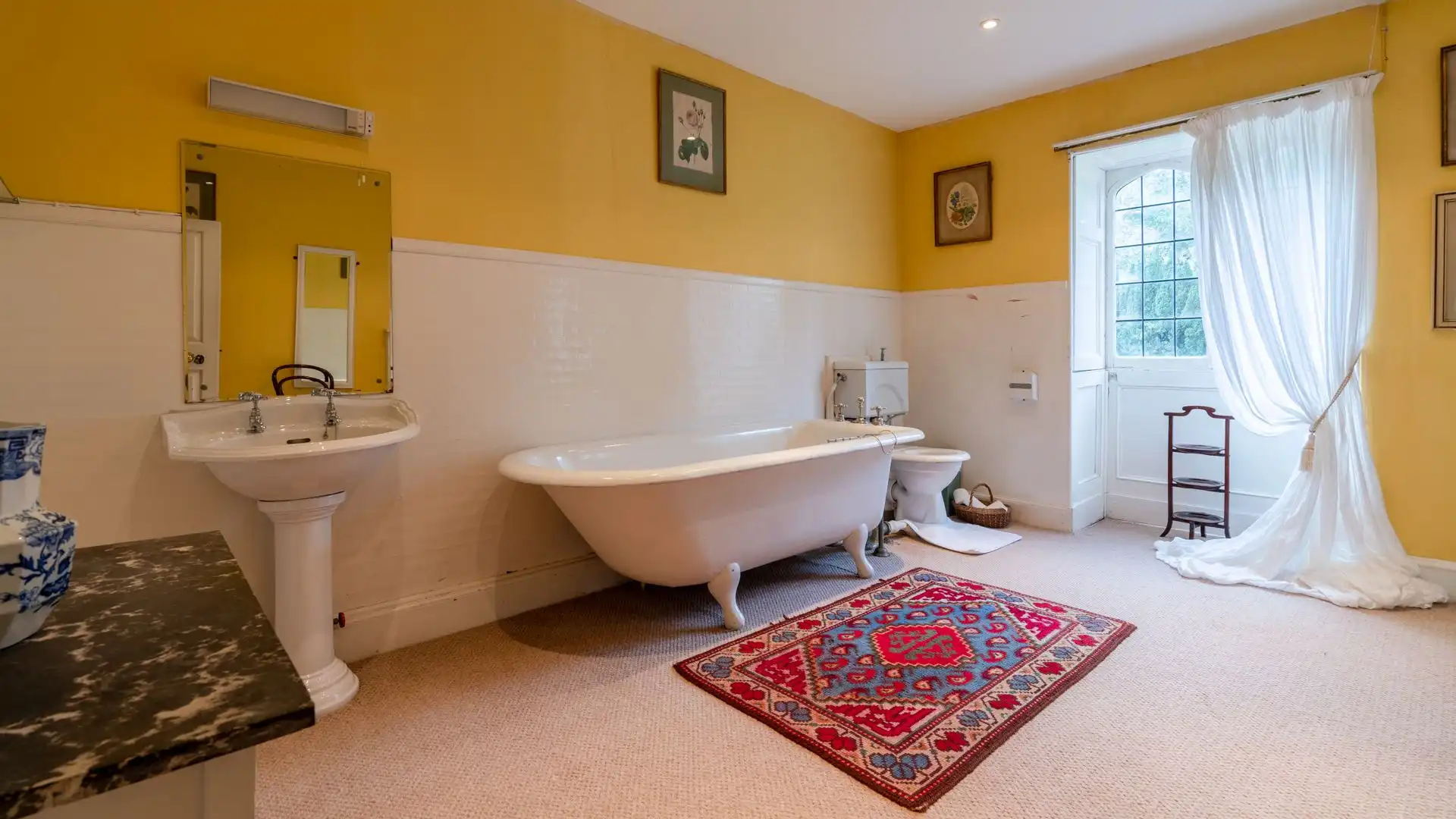 Bathroom,  Kentchurch Court, Bolthole Retreats