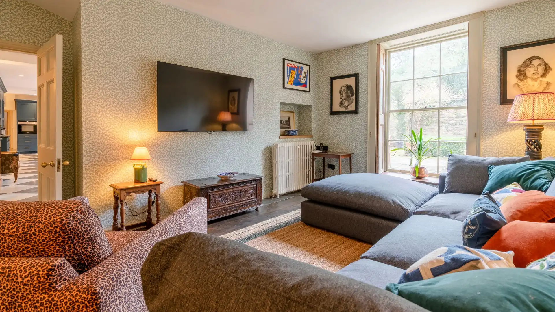 Snug, Kentchurch Court, Bolthole Retreats