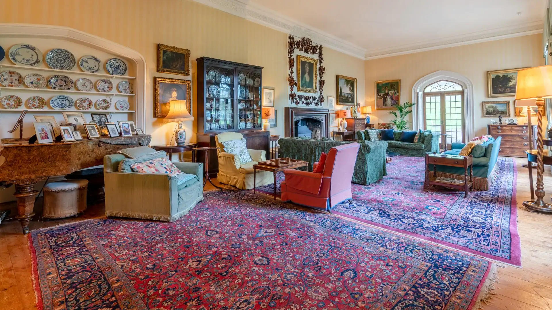 Drawing Room, Kentchurch Court, Bolthole Retreats