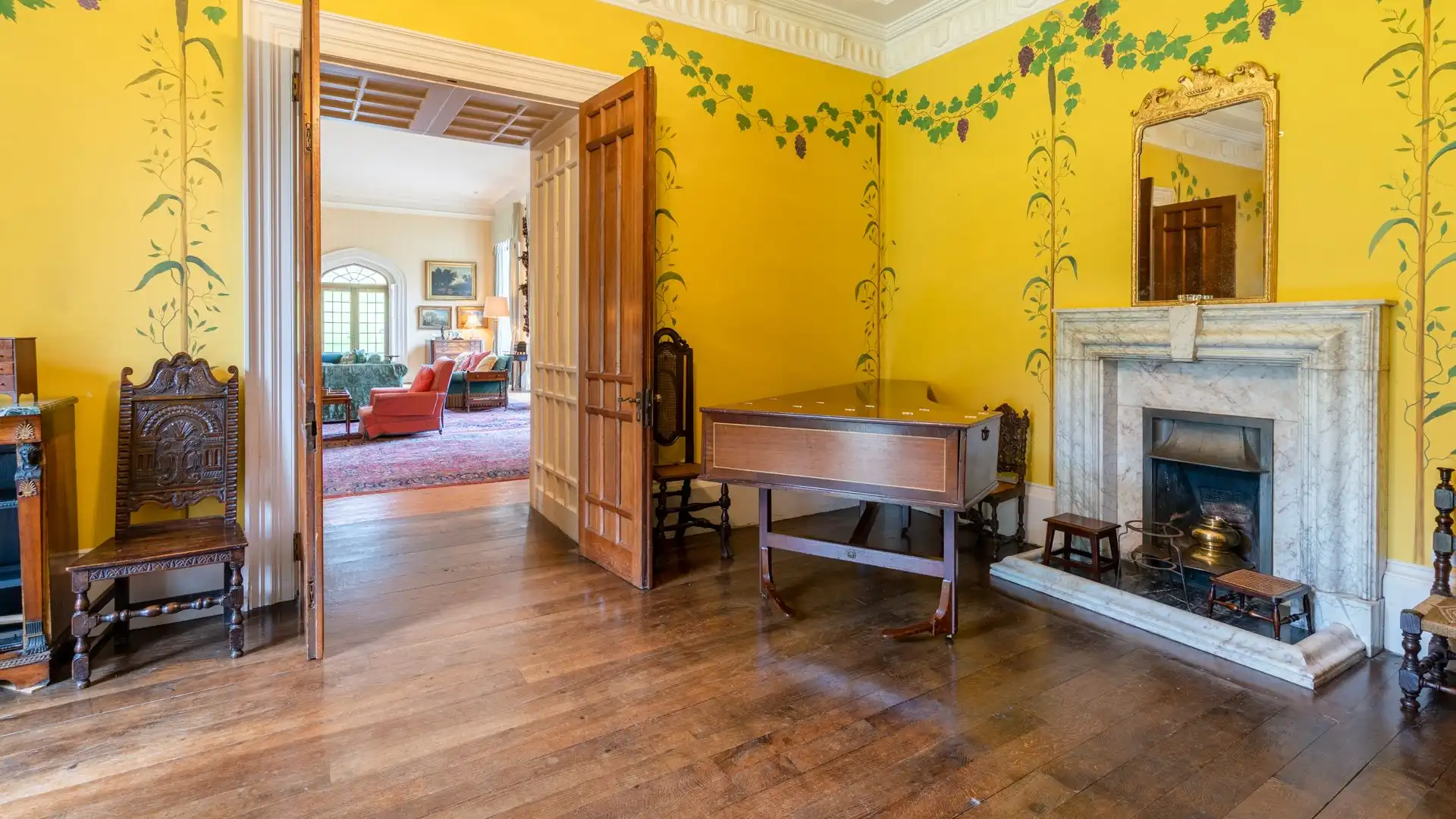 Piano Room, Kentchurch Court, Bolthole Retreats