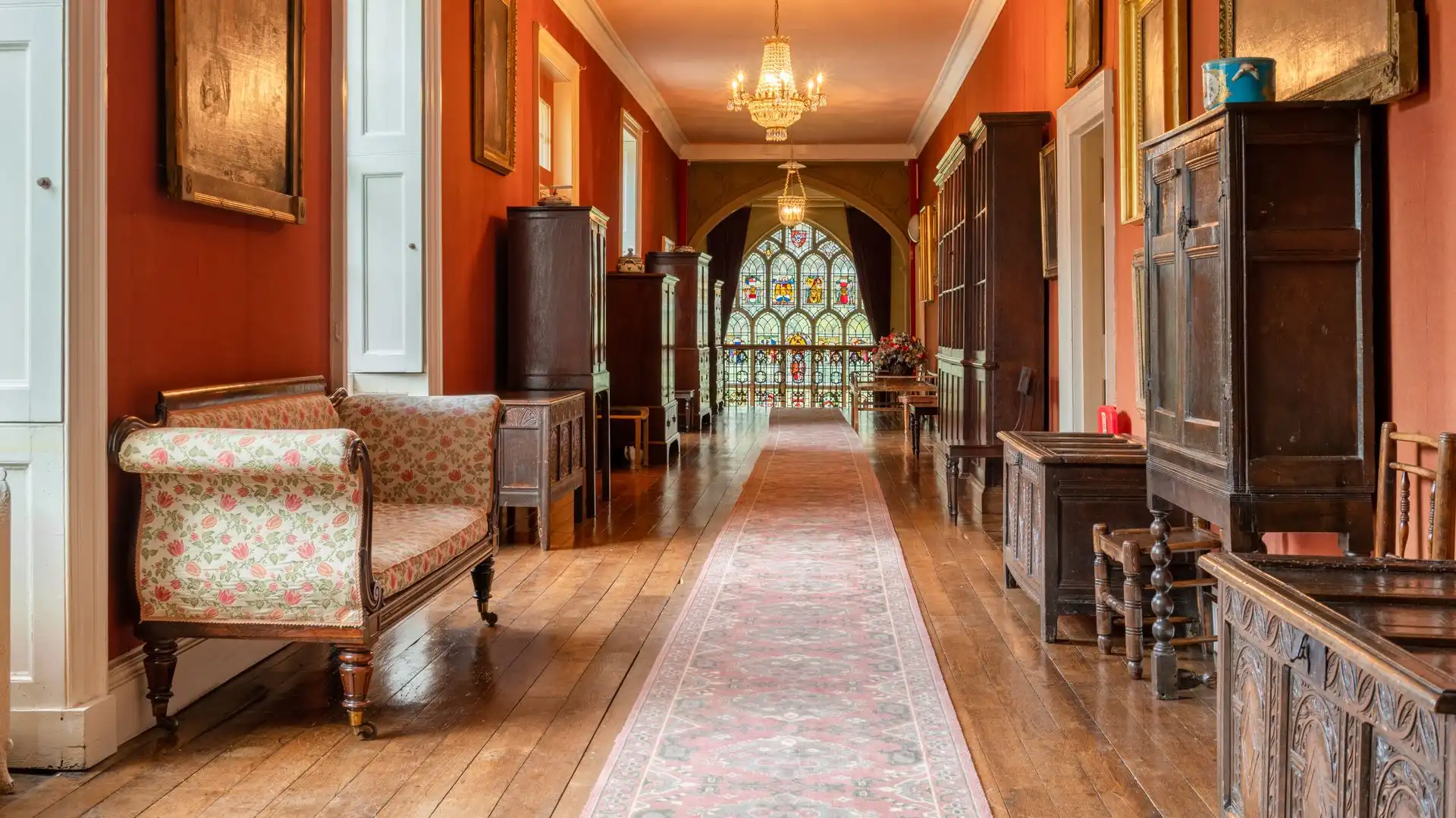 Hallway, Kentchurch Court, Bolthole Retreats