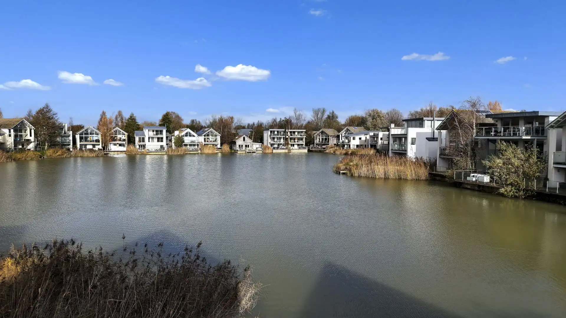 Get lost in the lake views.