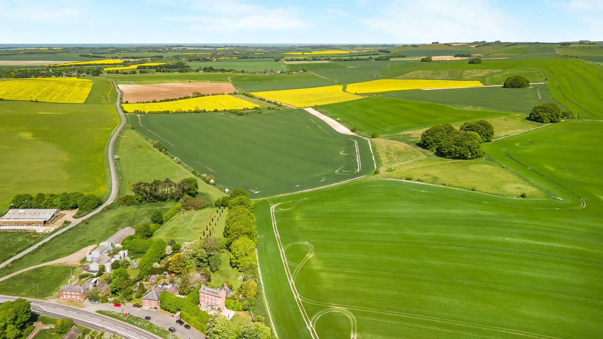 Set in one of the most important Neolithic landscapes in Europe.